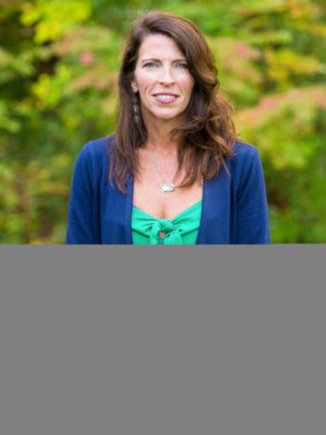 Leslie Bissaillion : Director of Connections & Events Coordinator